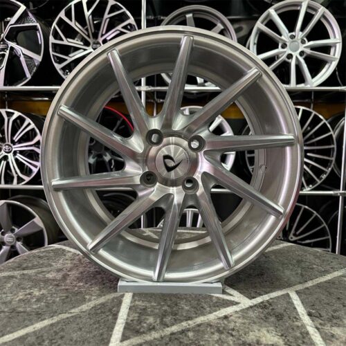 15 inç 4x100 Vossen Gümüş Jant Modeli (4 Adet) 15 inç 4x100 Vossen Gümüş Jant Modeli (4 Adet)