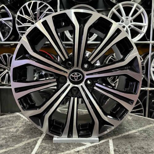 16 inç 5x114.3 Corolla Siyah Elmas Kesim Jant Modeli (4 Adet) 16 inç 5x114.3 Corolla Siyah Elmas Kesim Jant Modeli (4 Adet)