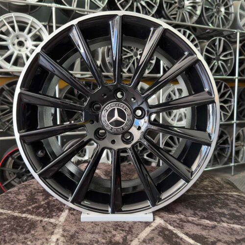 17 inç 5x112 Mercedes S Glass Siyah, Siyah Elmas Kesim Jant Modeli (4 Adet) 17 inç 5x112 Mercedes S Glass Siyah, Siyah Elmas Kesim Jant Modeli (4 Adet)
