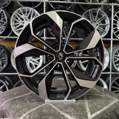 18 inç 5x114.3 Magane 4 İcon Siyah Elmas Kesim Jant Modeli (4 Adet)
