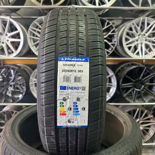 205/60 R16 96V Triangle Advantex Yazlık Lastik 2024 Üretim 205/60 R16 96V Triangle Advantex Yazlık Lastik 2024 Üretim