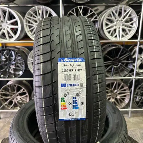 225/35 ZR19 88Y Triangle Sportex Yazlık Lastik 2024 Üretim 225/35 ZR19 88Y Triangle Sportex Yazlık Lastik 2024 Üretim