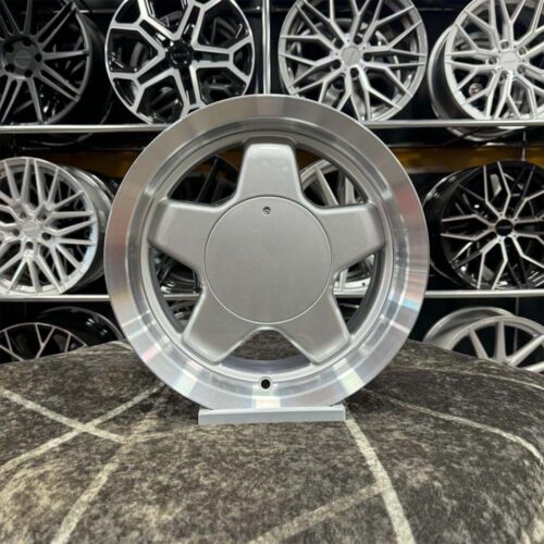 13 inç 4x100 CMS Gümüş Jant Modeli (4 Adet) 13 inç 4x100 CMS Gümüş Jant Modeli (4 Adet)