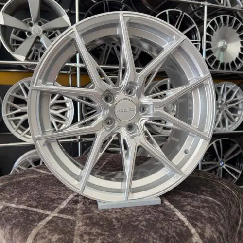 18 inç 5x108 Arceo Marseille Gümüş Elmas Kesim Jant Modeli (4 Adet)