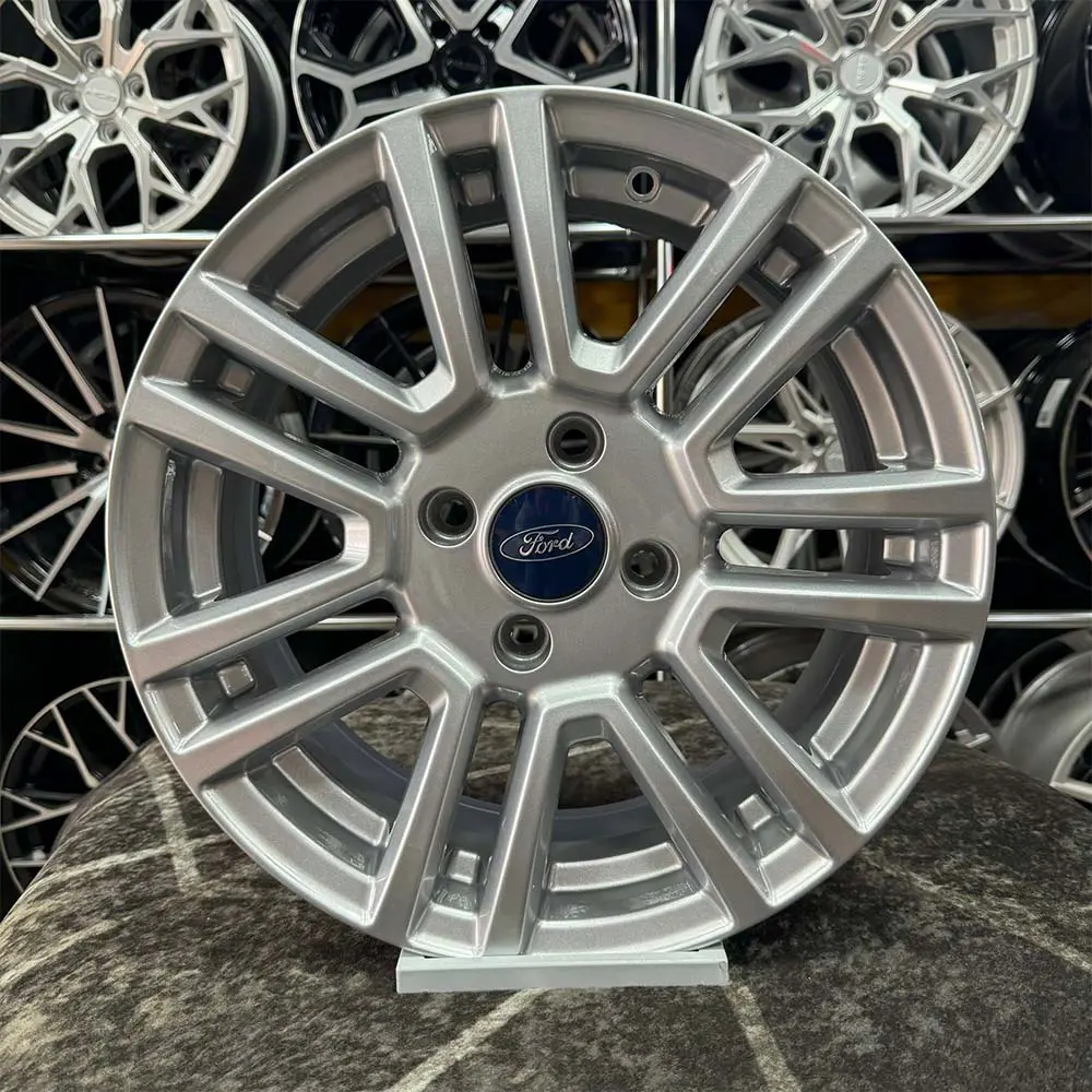 16 inç 4x108 Fiesta Gümüş Jant Modeli (4 Adet) 16 inç 4x108 Fiesta Gümüş Jant Modeli (4 Adet)