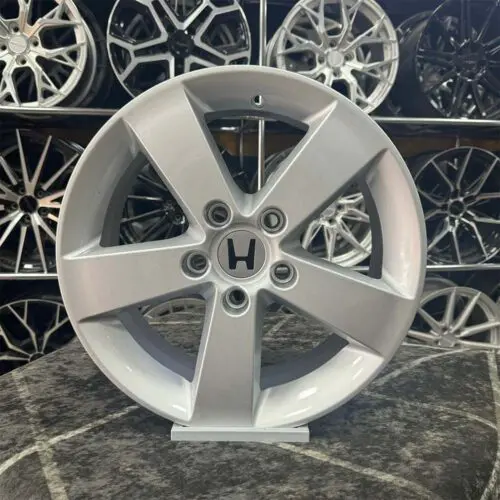 16 inç 5x114.3 Civic Gümüş Jant Modeli (4 Adet)