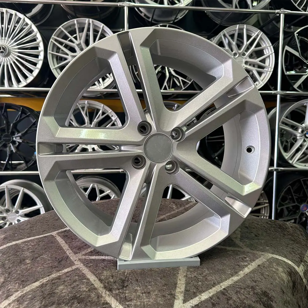17 inç 4x108 Mallory ET25 Gümüş Jant Modeli (4 Adet) 17 inç 4x108 Mallory ET25 Gümüş Jant Modeli (4 Adet)