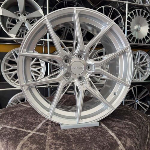 17 inç 5x108 Arceo Marseille Gümüş Elmas Kesim Jant Modeli (4 Adet)