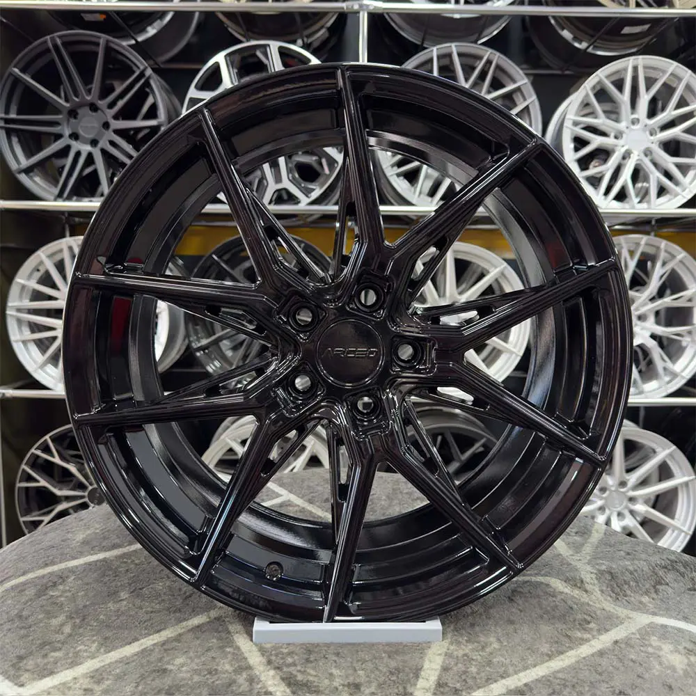 17 inç 5x112 Arceo Marseille Siyah Jant Modeli (4 Adet)