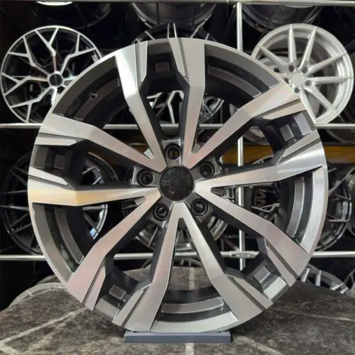 18 inç 5x114.3 Megane 4 İcon Gun Metal Elmas Kesim Jant Modeli (4 Adet)