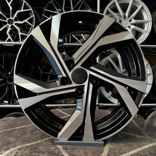 17 inç 4x100 Clio RS Siyah Elmas Kesim Jant Modeli (4 Adet)