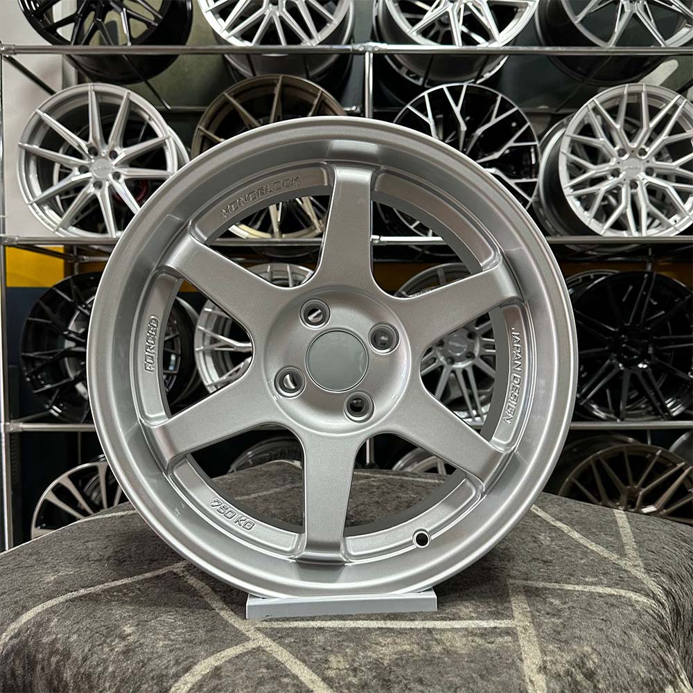 17 inç 4x100 Volk T37 Gümüş Jant Modeli (4 Adet) 17 inç 4x100 Volk T37 Gümüş Jant Modeli (4 Adet)
