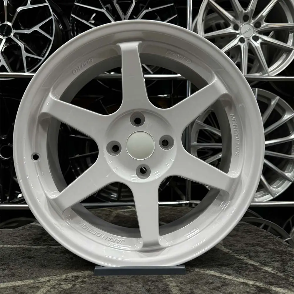 17 inç 4x108 Volk T37 65.1 Göbek Beyaz Jant Modeli (4 Adet) 17 inç 4x108 Volk T37 65.1 Göbek Beyaz Jant Modeli (4 Adet)