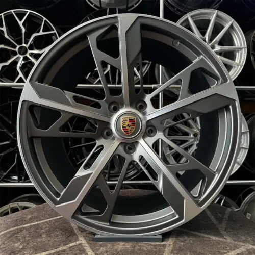 21 inç 5x130 Porsche Macan 9.5 11.5 Ofset Gun Metal Elmas Kesim Jant Modeli (4 Adet)