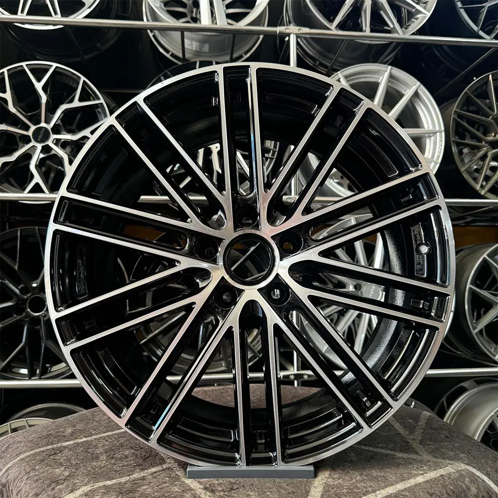 21 inç 5x130 Porsche Cayenne Taycan Siyah Elmas Kesim Jant Modeli (4 Adet)