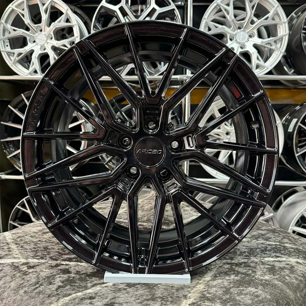 19 inç 5x112 Arceo Sevilla Siyah Jant Modeli (4 Adet)