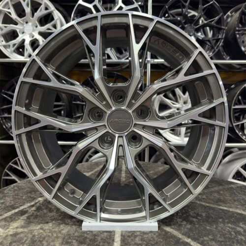 19 inç 5x114.3 Arceo Roma Gun Metal Elmas Kesim Jant Modeli (4 Adet)