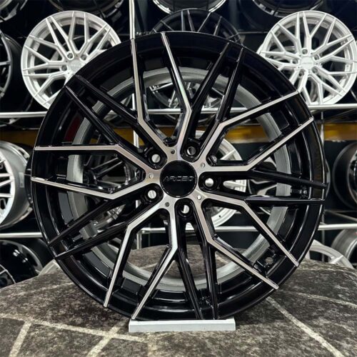 17 inç 5x105 Arceo Valencia Siyah Elmas Kesim Jant Modeli (4 Adet)