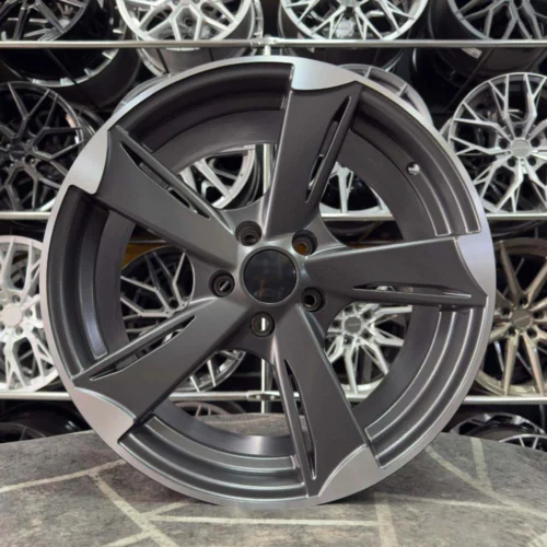 18 inç 5x112 Audi Gun Metal Elmas Kesim Jant Modeli (4 Adet)