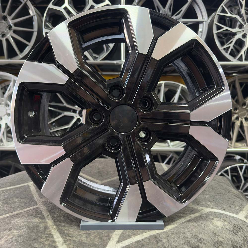 16 inç 5x114.3 Duster Siyah Elmas Kesim Jant Modeli (4 Adet) 16 inç 5x114.3 Duster Siyah Elmas Kesim Jant Modeli (4 Adet)