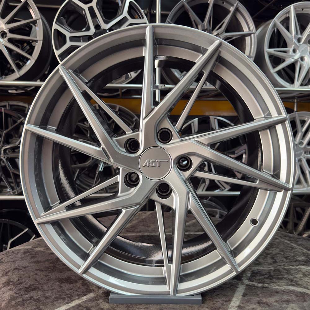 18 inç 5x112 Agt Gun Metal Jant Modeli (4 Adet) 18 inç 5x112 Agt Gun Metal Jant Modeli (4 Adet)