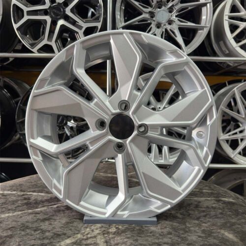 16 inç 4x100 Clio İcon Gümüş Jant Modeli (4 Adet) 16 inç 4x100 Clio İcon Gümüş Jant Modeli (4 Adet)