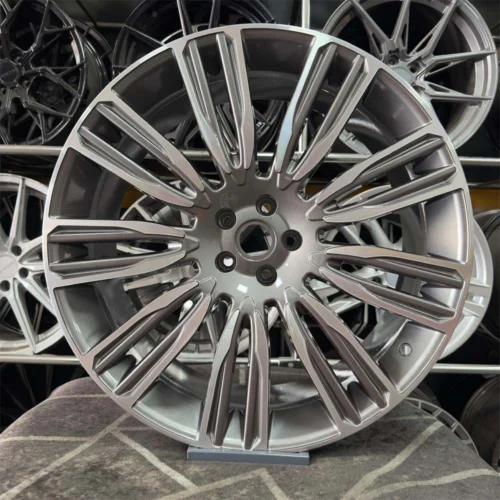 22 inç 5x108 Range Rover Velar Gun Metal Elmas Kesim Jant Modeli (4 Adet)