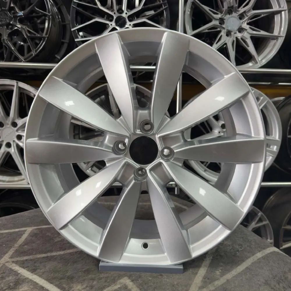 16 inç 4x108 Lugano Fiesta Courier Uyumlu Gümüş Jant Modeli (4 Adet)
